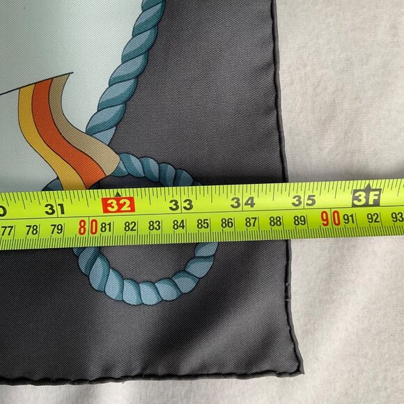 NWOT no box Hermes grey bright multicolor balloons square silk scarf 89 by 88 cm - Picture 3 of 5